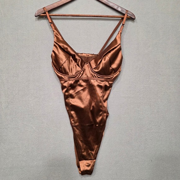Womens‎ Brown Metallic Looking Sleeveless Body Suit Size Medium - Picture 1 of 6